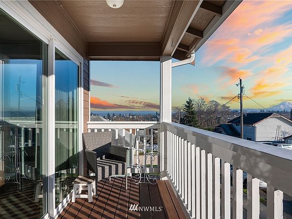 4th image of 1317 E Lennox Place
