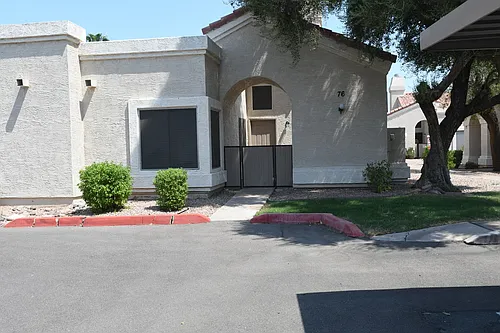 1111 W Summit Pl Photo 1