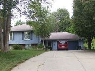 1489 N 96th Ave, Omaha, NE 68114
