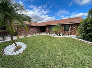 8839 NW 3rd Pl, Coral Springs, FL 33071