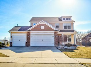 148 Muirfield Ct NE, Rockford, MI 49341