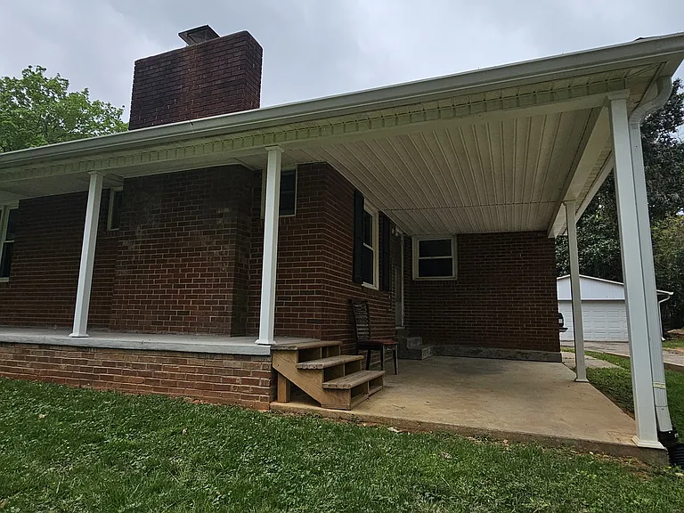 548 Greenway Dr — Photo 23