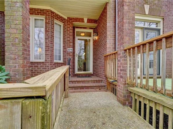 3216 Huntwick Ln, Virginia Beach, VA 23451