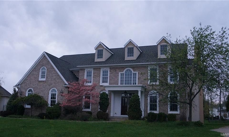 1st image of 39 Nature Cove Ct