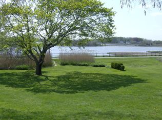 881 Hope St #3, Bristol, RI 02809