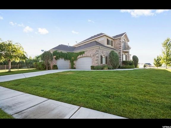 5th image of 2666 N 675th St E