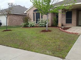 1012 Vinewood Ave, Burleson, TX 76028