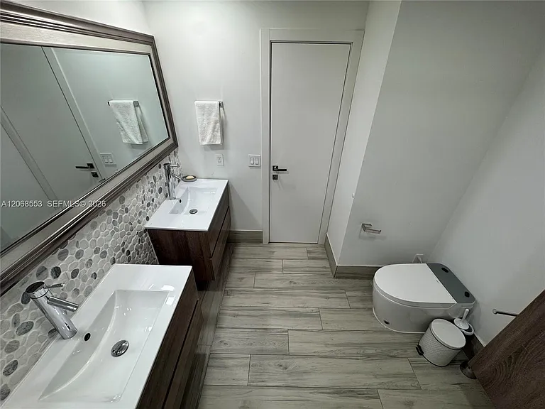 336 Poinciana Dr #1008 — Photo 23