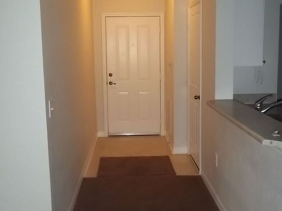 3rd image of 5005 Hemingway Cir