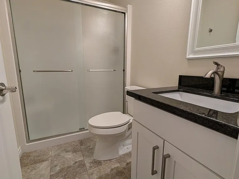 13837 Bay View Rd — Photo 14