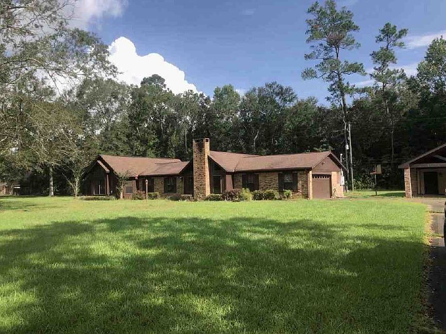 1st image of 4345 Oak Dr
