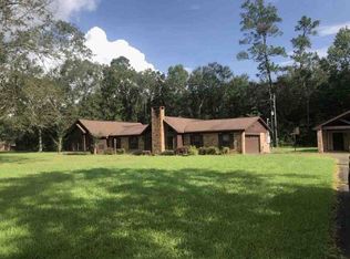 4345 Oak Dr, Vidor, TX 77662