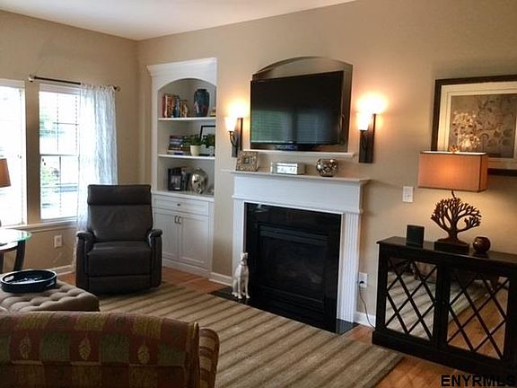 4th image of 51 Covington Dr