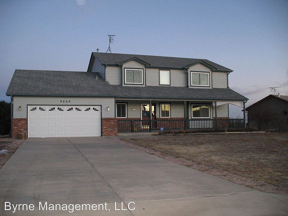1st image of 9669 Waterbury Dr