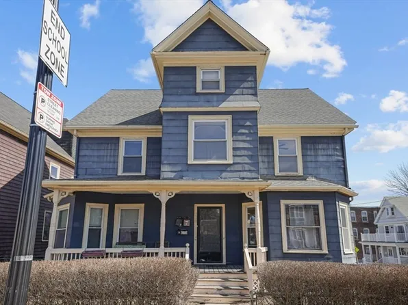 218 Neponset Ave, Dorchester, MA 02122