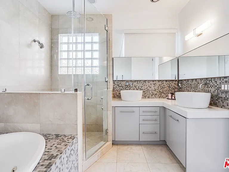 28927 W Beach Ln — Photo 20