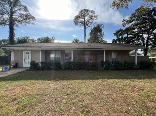 102 Graham Ct NE, Fort Walton Beach, FL 32548