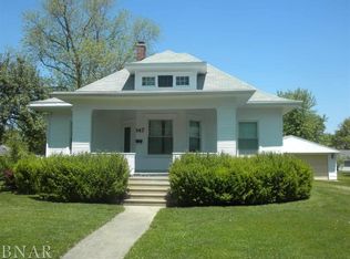 147 E 4th St, El Paso, IL