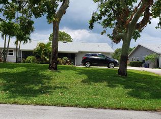 9079 SE Hobe Ridge Ave, Hobe Sound, FL 33455