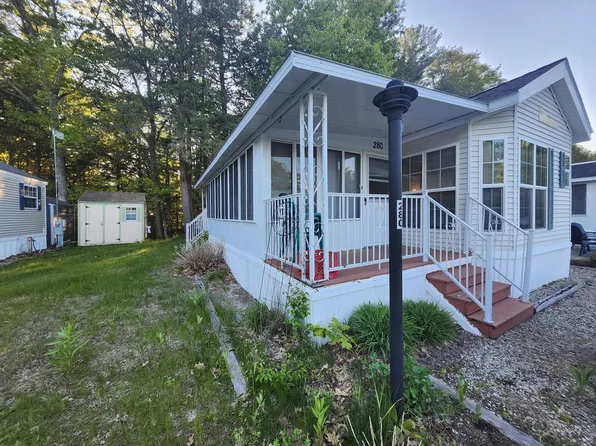 27 Go Camping Way #280, Old Orchard Beach, ME 04064