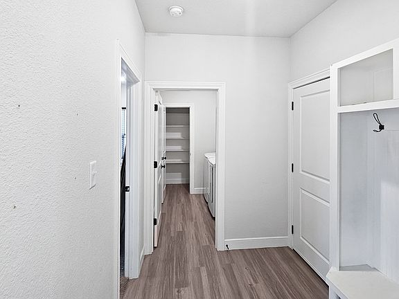 5th image of 7513 Wildflower Way