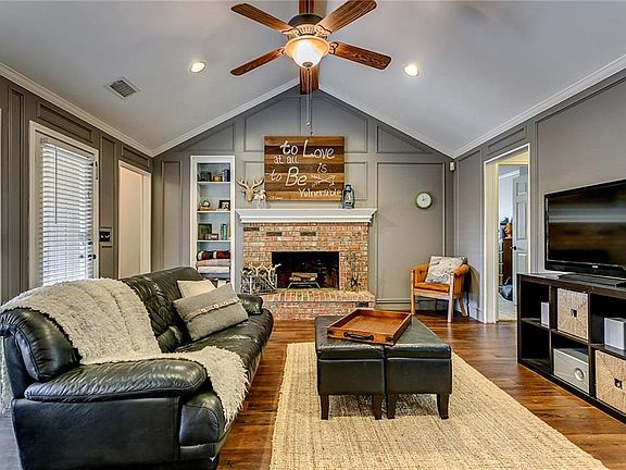 4th image of 3903 Alto Ave