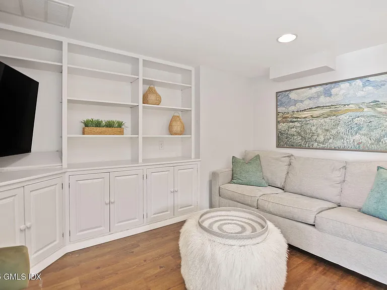 41 Ridge St #1 — Photo 30