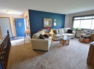 13465 Andrews Ave, Lindstrom, MN 55045