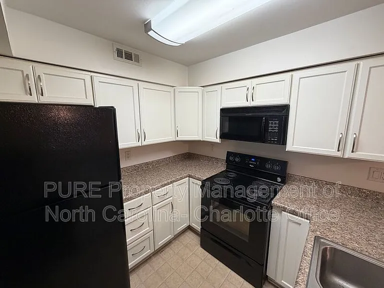 1832 J Julian Ln #D — Photo 6