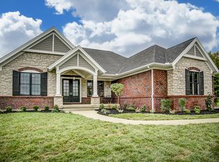504 Wood Field Dr, Troy, OH