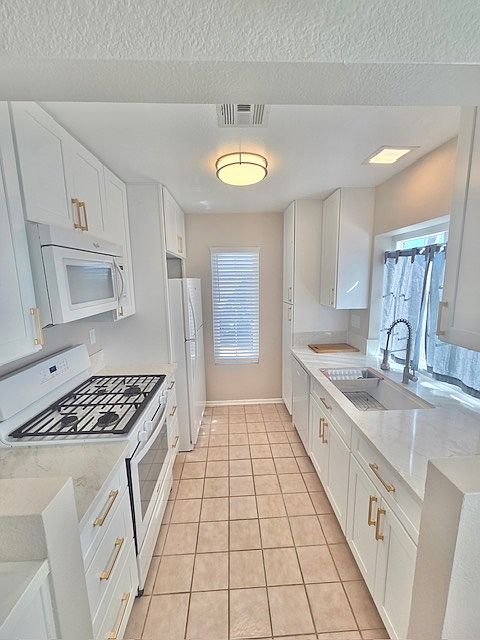 1st image of 13316 Caminito Ciera Unit 173