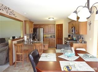 126 W Tidewater Trl, Columbia City, IN 46725
