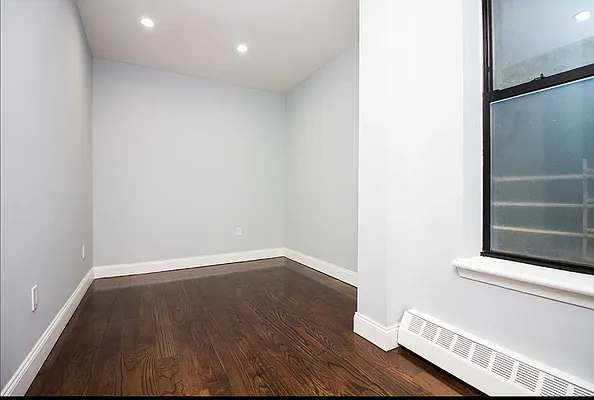 Rented by NY Living Solutions | media 18