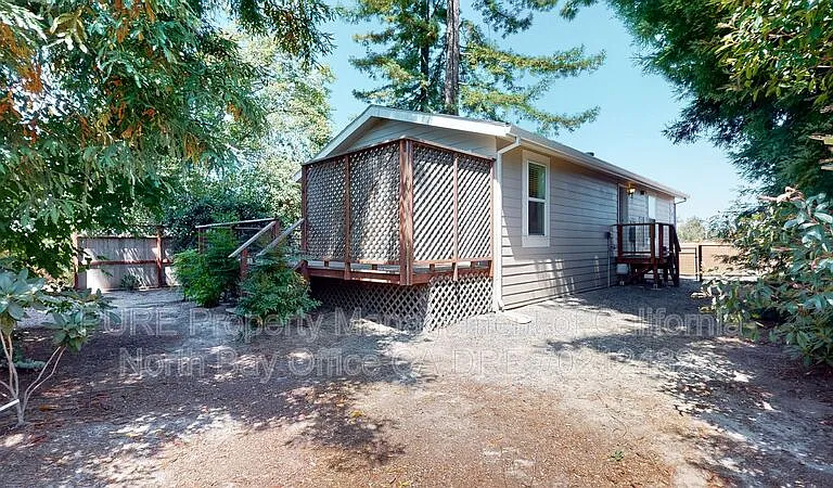 5389 Gravenstein Hwy N — Photo 24