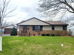 710 Kennaston Dr NE, Fridley, MN 55432