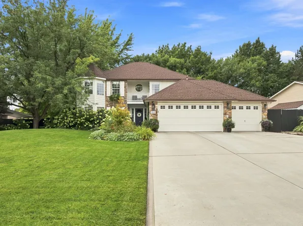 1465 E Hogan St, Eagle, ID 83616