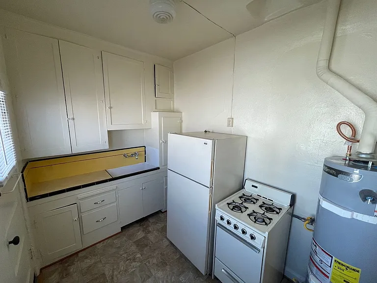 3947-3959 3rd Ave #EL — Photo 8