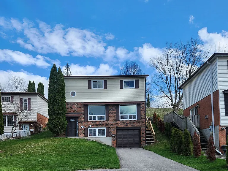 1195 Augusta Ct — Photo 1