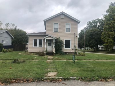 302 S 10th St, Monmouth, IL, 61462