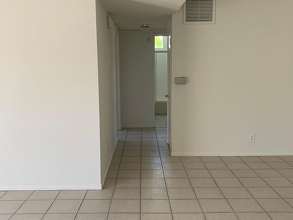 3rd image of 444 Ivy St APT 3