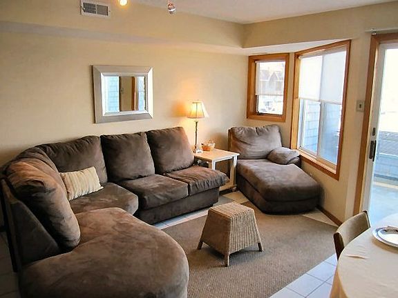 5th image of 1000 N Bay Ave APT 18M