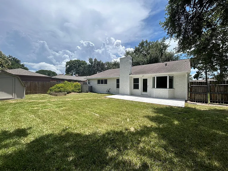 12118 Dorrance Ln — Photo 23