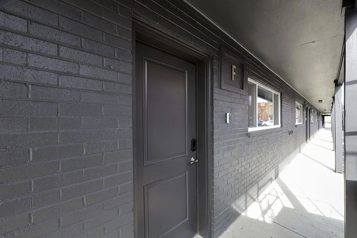 35 Parsons Avenue Unit F — Photo 3