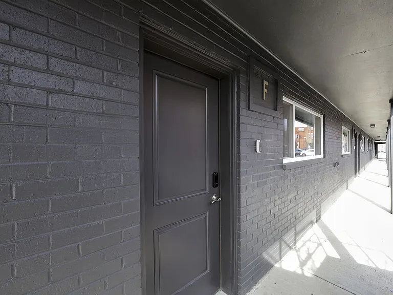 35 Parsons Ave #F — Photo 3