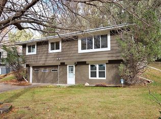 4124 Diamond Dr, Eagan, MN 55122