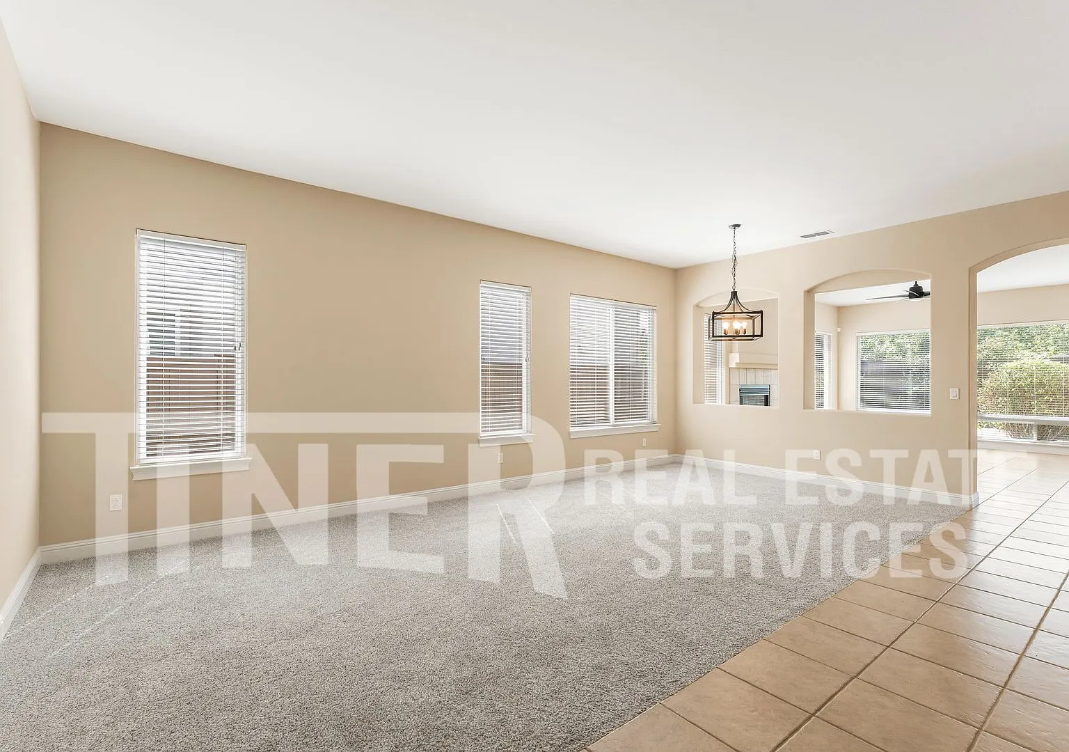 1624 Daunting Dr - Tier 1 - Bright, Open Living in El Dorado Hills — Photo 3
