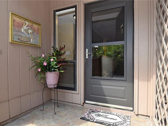 4th image of 1687 Brookhouse Cir APT Br122