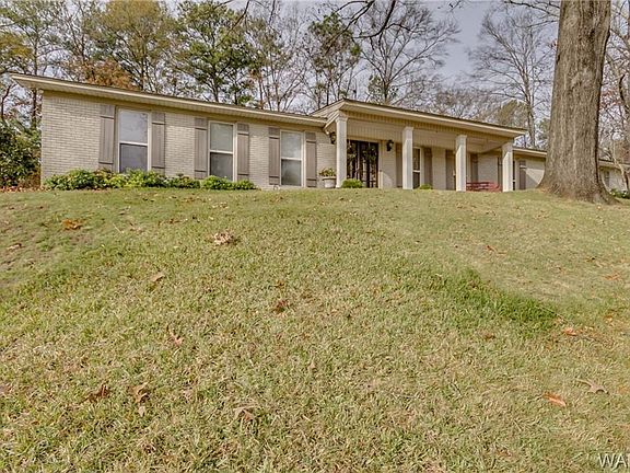 2nd image of 312 Woodridge Dr