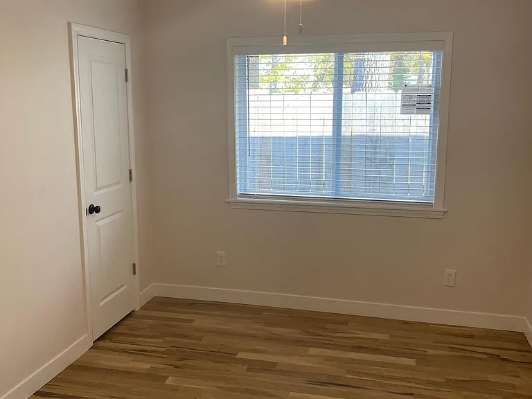 4223 Pearl St — Photo 8