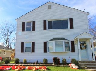 22 S 5th Ave, Manville, NJ 08835